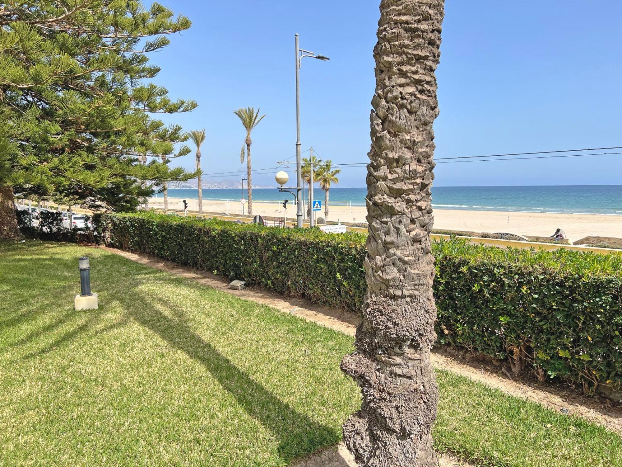 Oasis Frente Al Mar. Parking Gratis Apartment El Campello