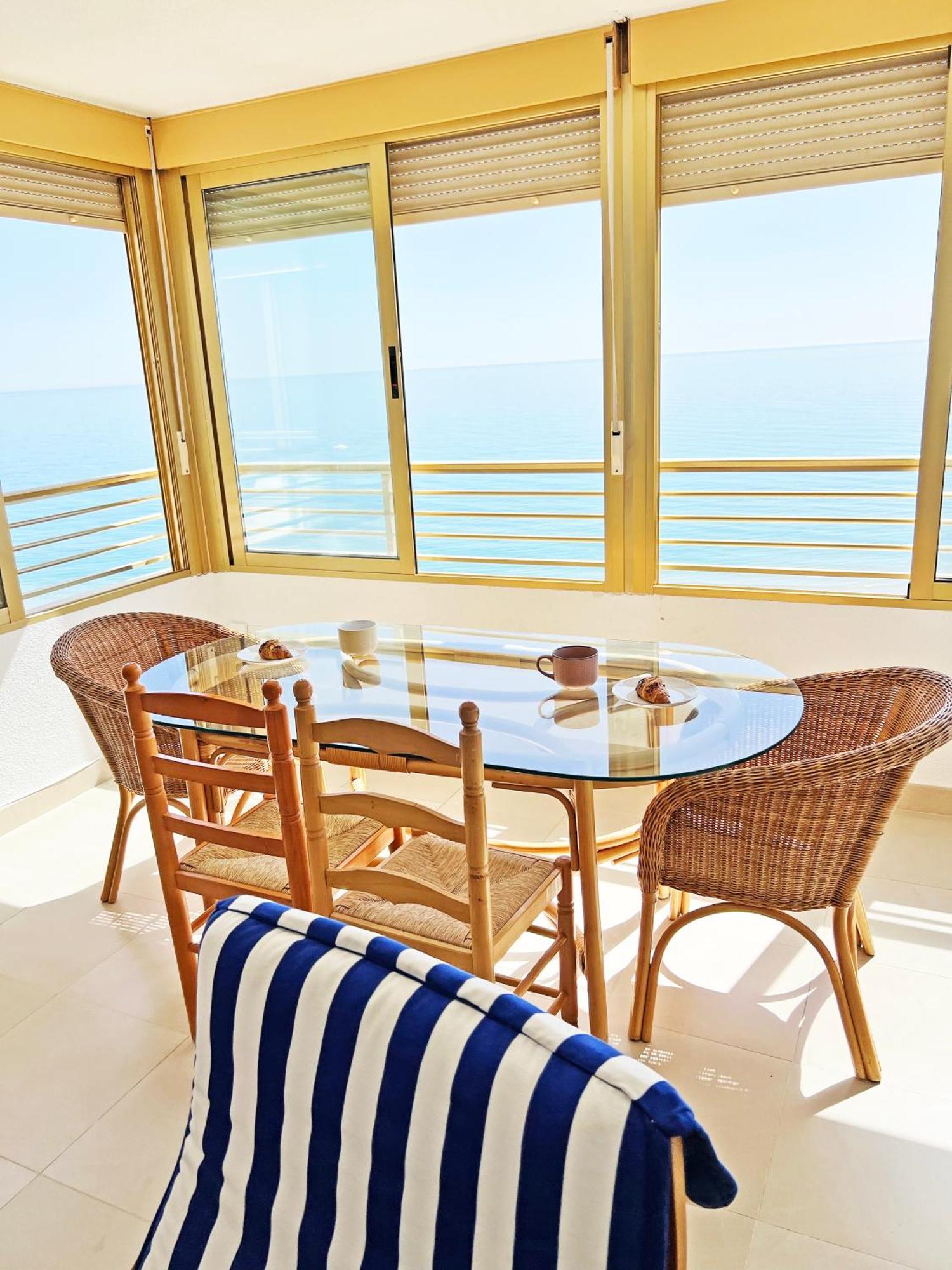 Apartment Oasis Frente Al Mar. Parking Gratis El Campello